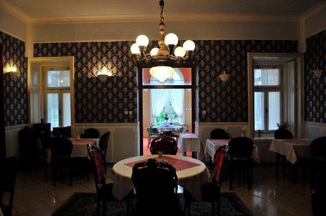Bed and Breakfast Misefa Kastely Exterior foto